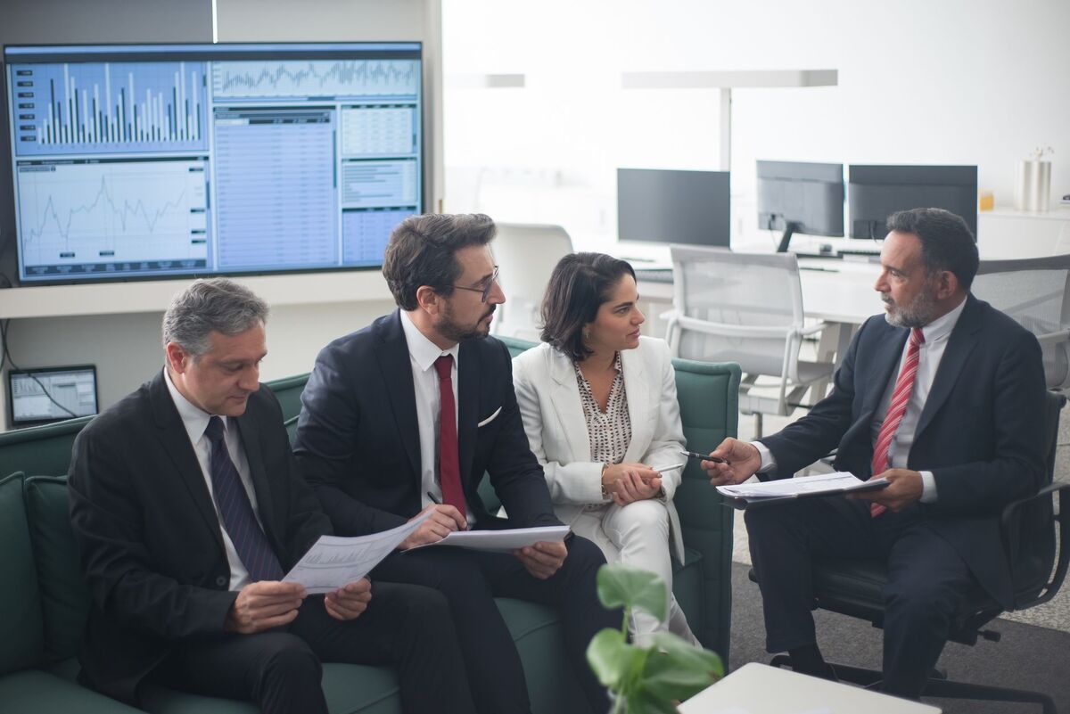Financial Advisors in Dubai